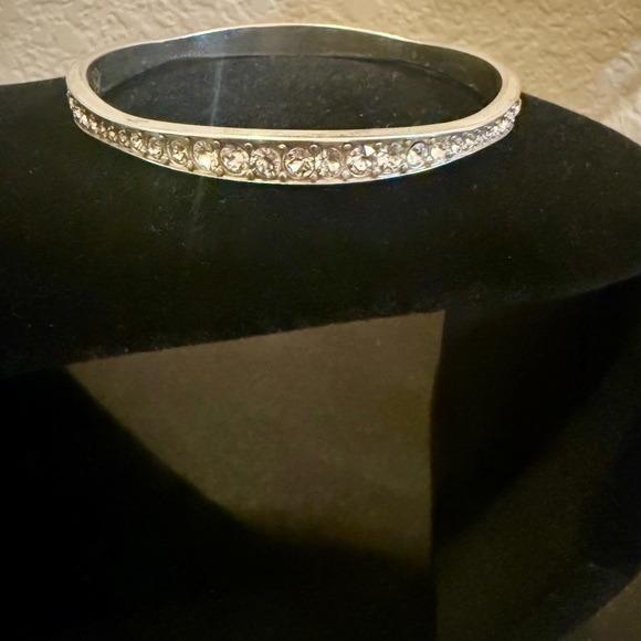 Brighton "LIGHT HEARTED" Swarovski Crystal Wavy Bangle Bracelet! - Picture 1 of 4